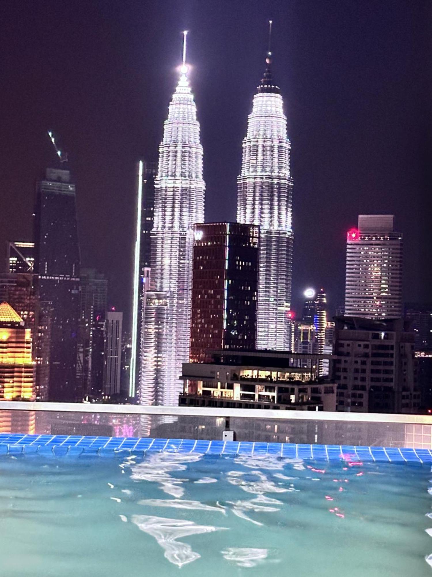 Apartamento The Luxe Infinitum Klcc By Sahara Kuala Lumpur Exterior foto